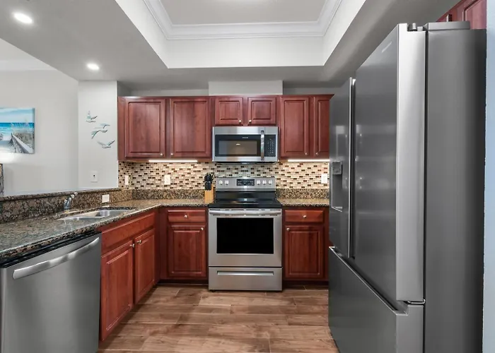 Gorgeous Renovated 2 Bedroom At Crystal Tower! Fall Specials Apartment Gulf Shores