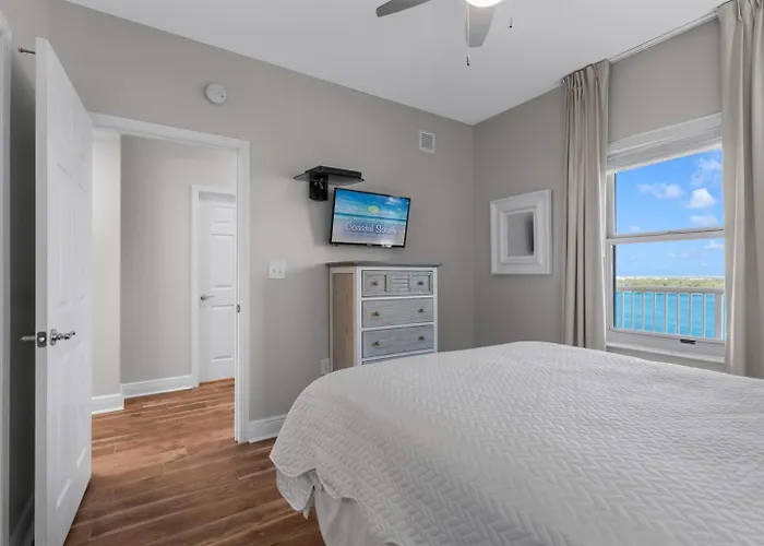 Gorgeous Renovated 2 Bedroom At Crystal Tower! Fall Specials Apartment Gulf Shores