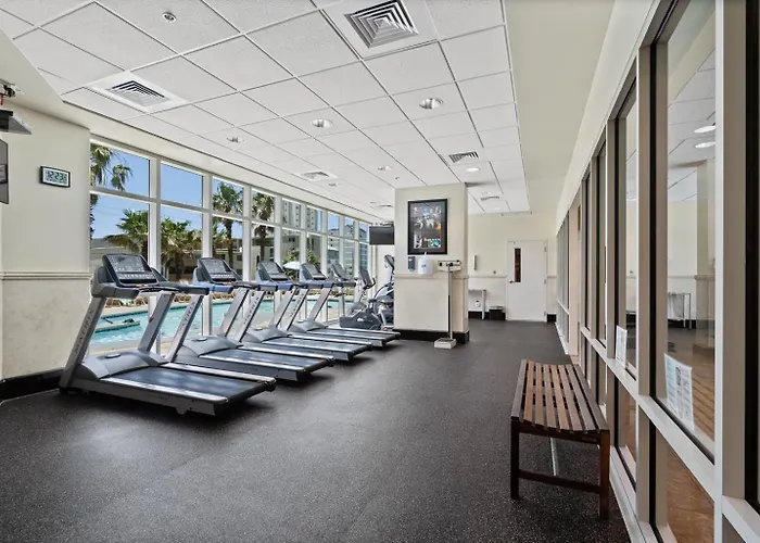 Gorgeous Renovated 2 Bedroom At Crystal Tower! Fall Specials Apartment Gulf Shores