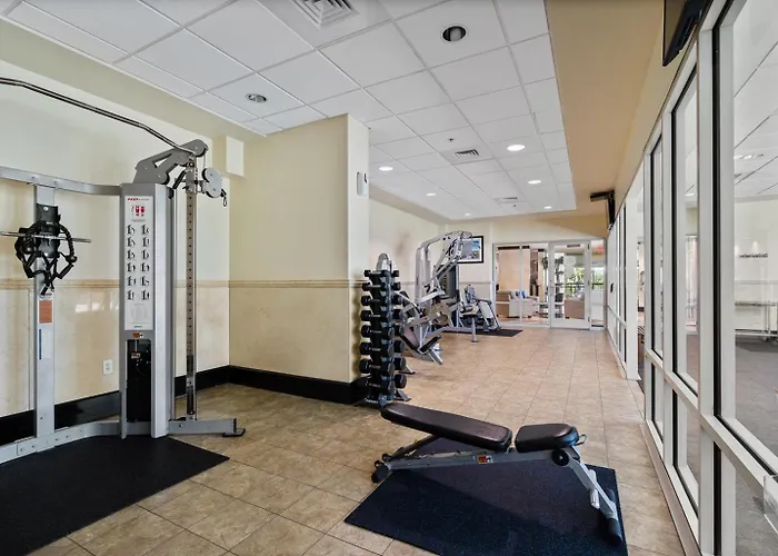 Apartment Gorgeous Renovated 2 Bedroom At Crystal Tower! Fall Specials *